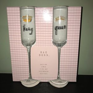 King, Queen stemmed flutes